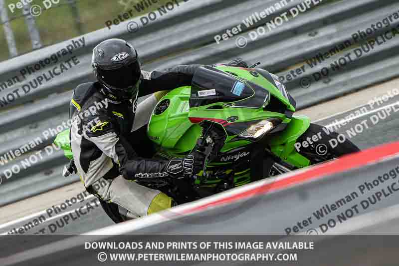cadwell no limits trackday;cadwell park;cadwell park photographs;cadwell trackday photographs;enduro digital images;event digital images;eventdigitalimages;navarra;no limits trackdays;peter wileman photography;racing digital images;trackday digital images;trackday photos